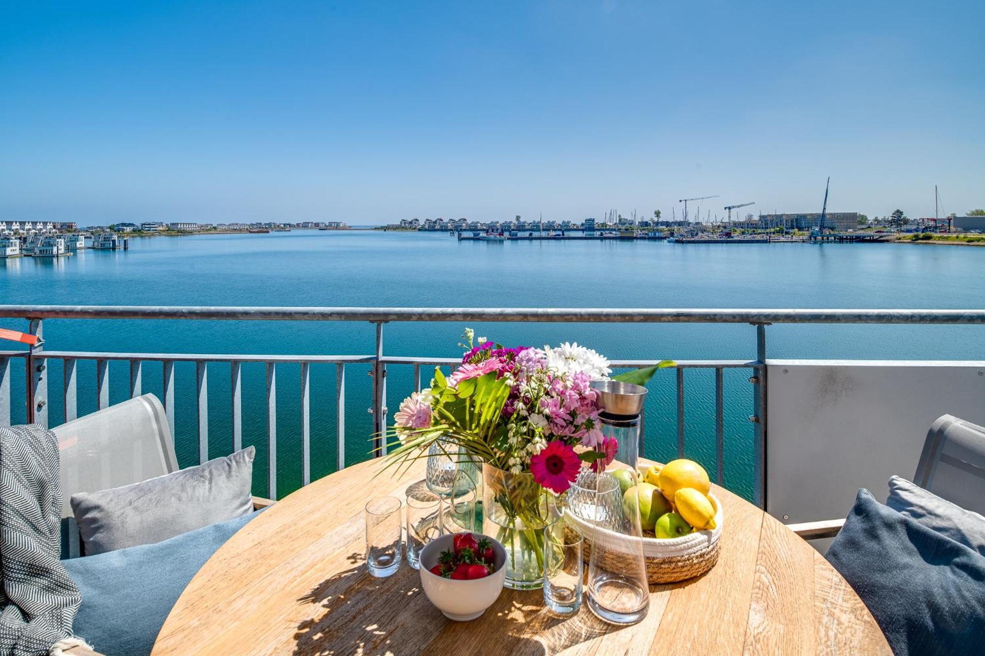 Sea Apartment Mojo- Meerblick, Infrarotauna, Terrasse Олпениц Екстериор снимка