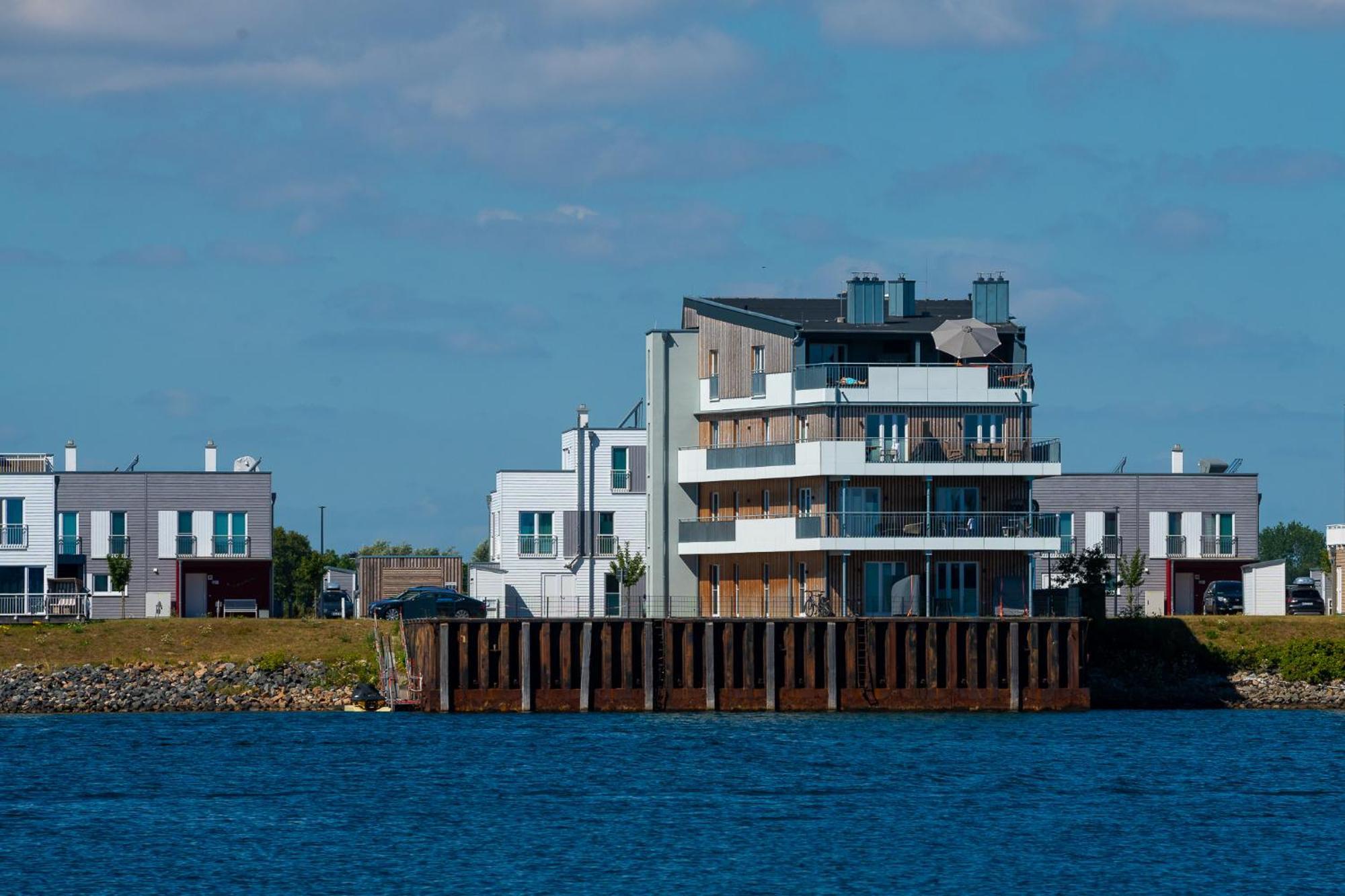 Sea Apartment Mojo- Meerblick, Infrarotauna, Terrasse Олпениц Екстериор снимка